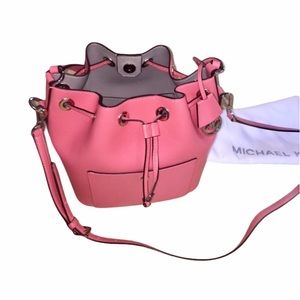 Michael Kors Coral Greenwich Bucket Bag